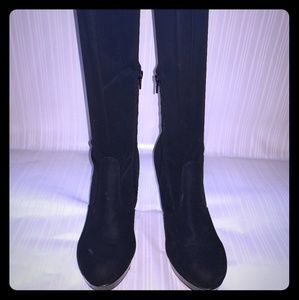 Black stretch knee boots
